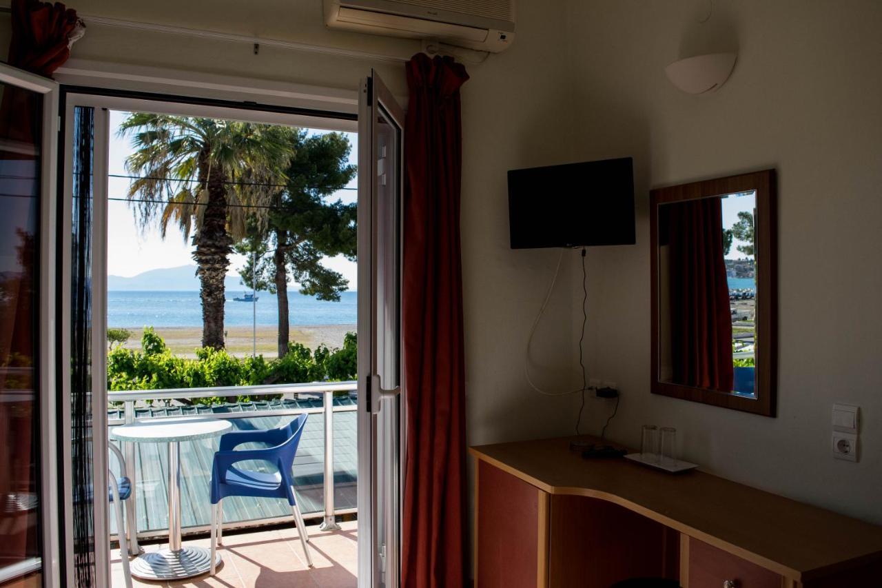 פפקי Mirtia Hotel מראה חיצוני תמונה