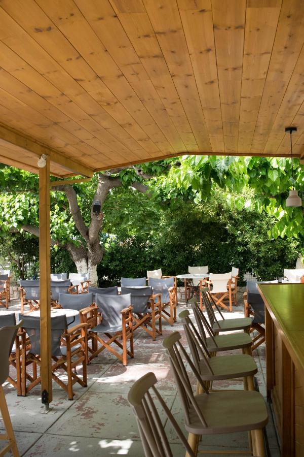 פפקי Mirtia Hotel מראה חיצוני תמונה