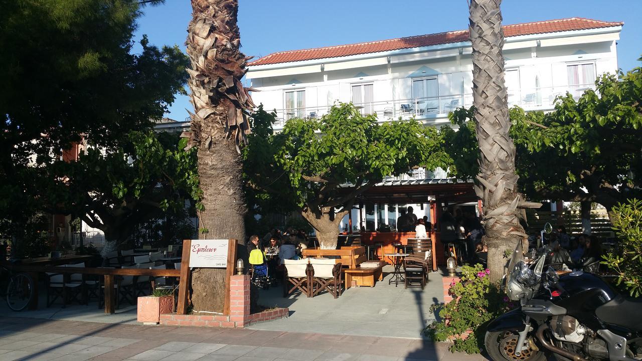 פפקי Mirtia Hotel מראה חיצוני תמונה